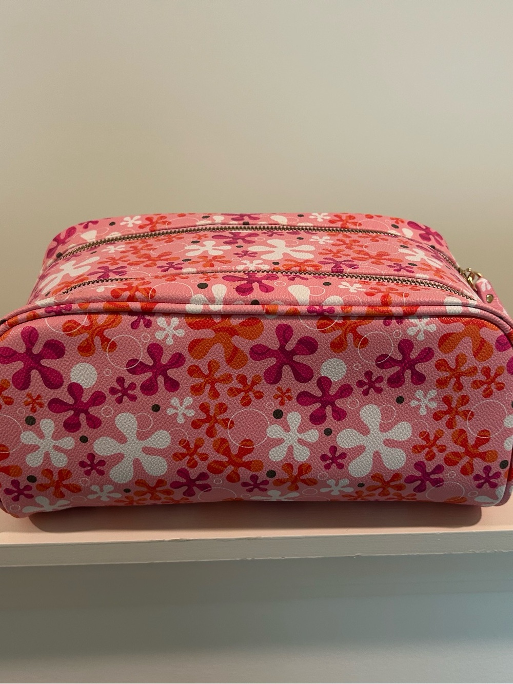 Truly  Sponge Bob Pink Floral Pattern Cosmetic Case